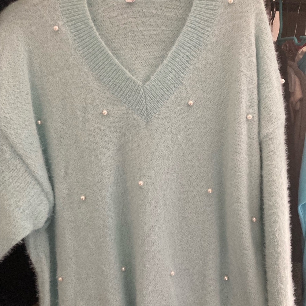 Pearl-Embellished V-Neck Light Mint Sweater